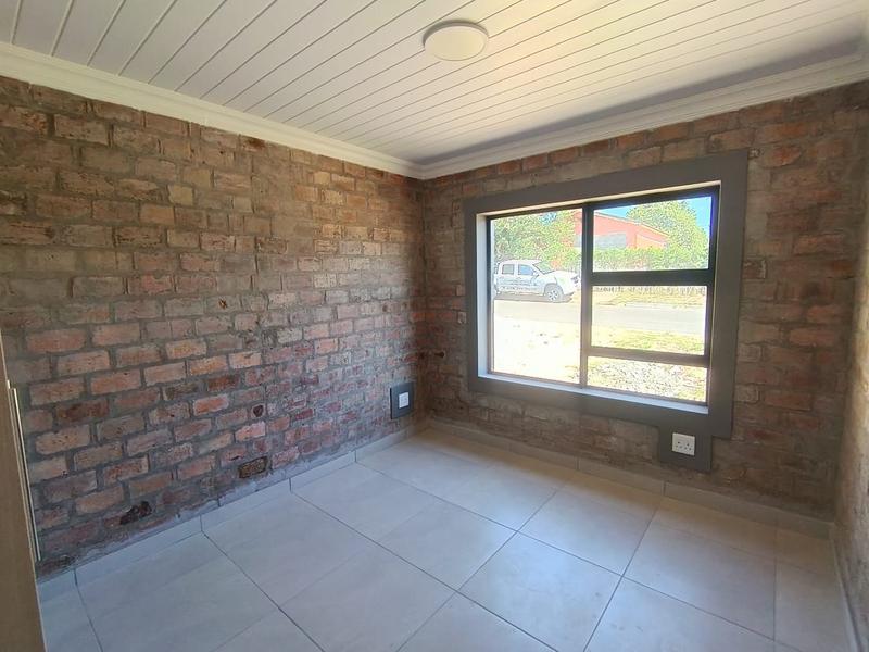 3 Bedroom Property for Sale in Albertinia Western Cape